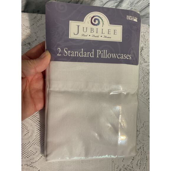 Vintage NWT Jubilee Pillowcases White Standard Set - Picture 2 of 6